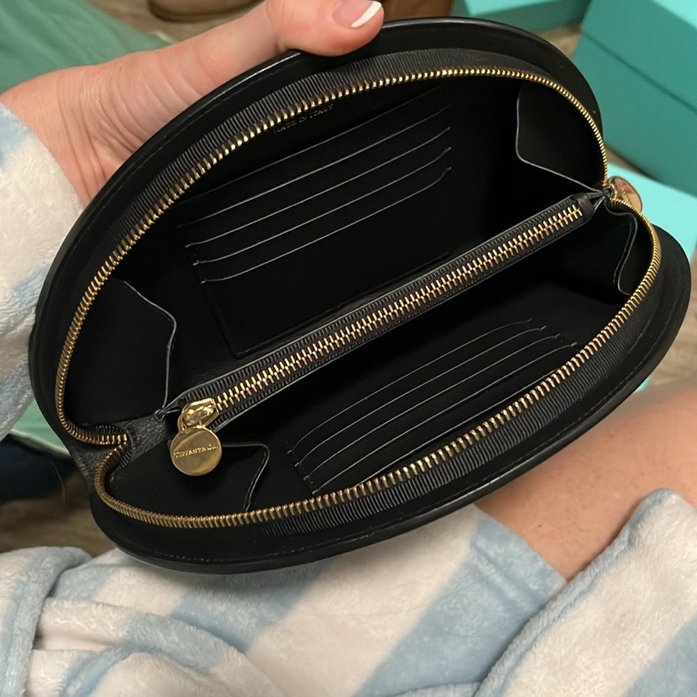 π€© 2 Tiffany & Co Half Moon Wallets π€© - Picture 11 of 14